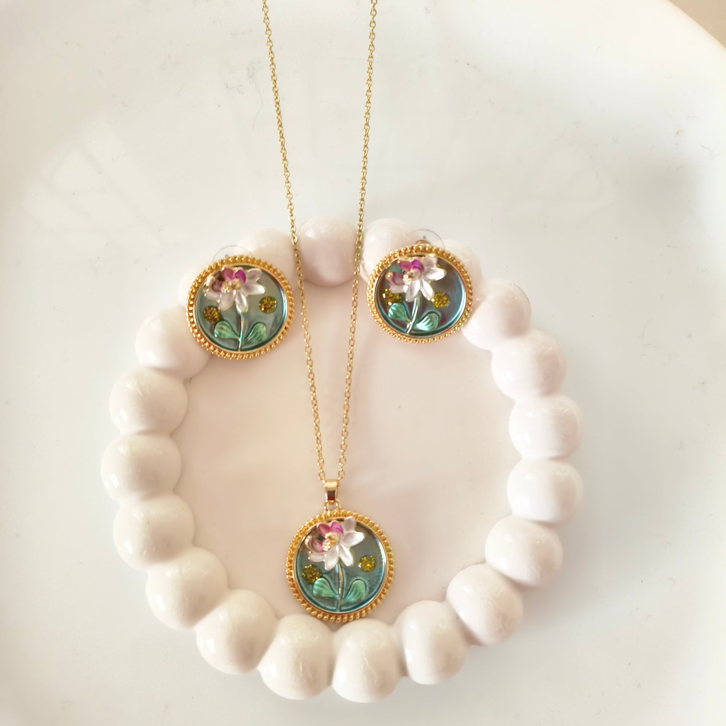 Green Enamel Pendant Set