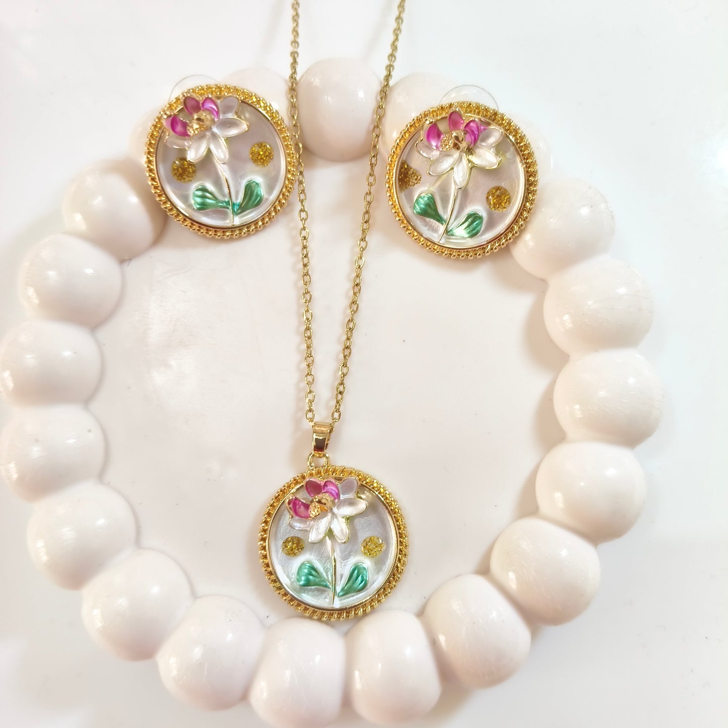White Enamel Pendant set