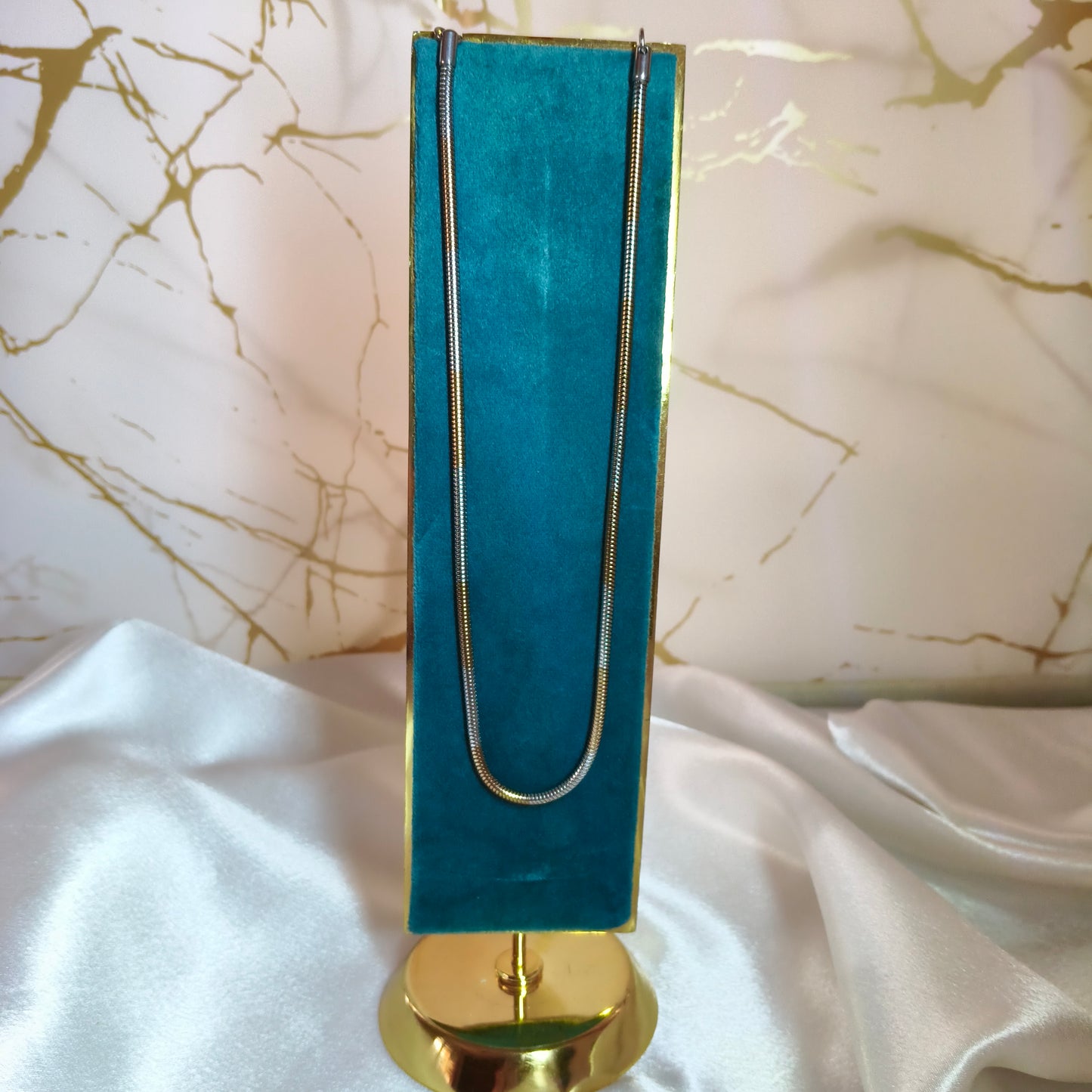 Dual Tone Thick Chain