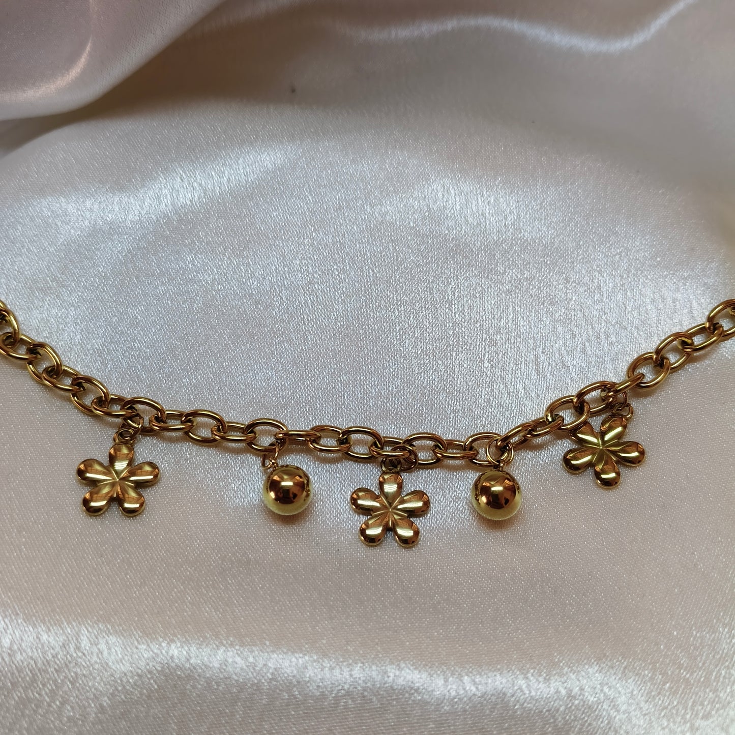 Flower Charms Chain Bracelet