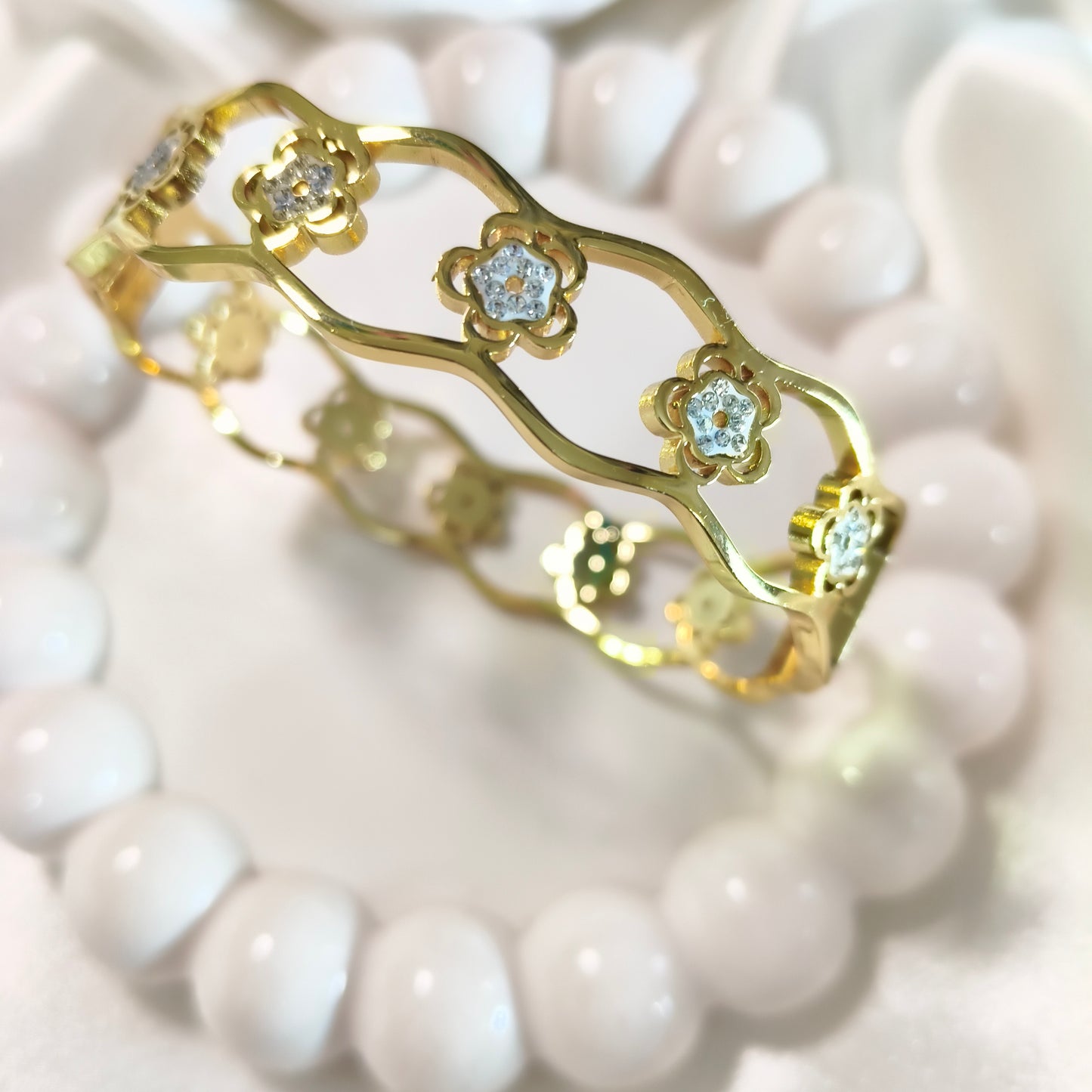 Gold Flower Bracelet