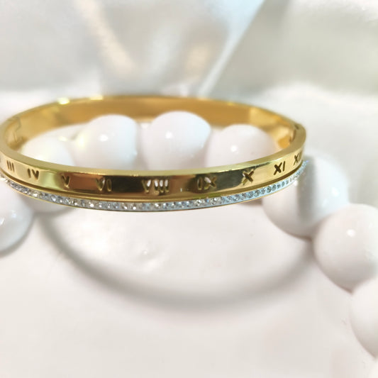 Roman Bracelet
