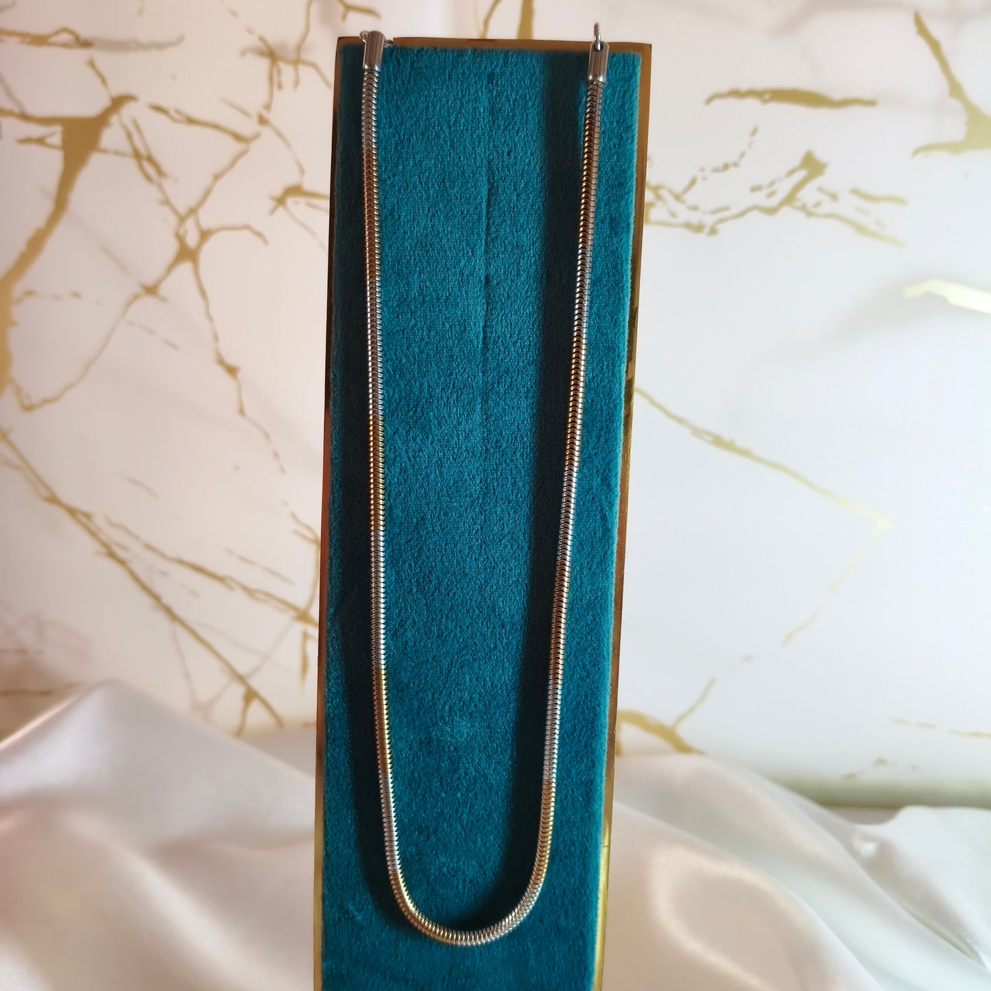 Dual Tone Thick Chain