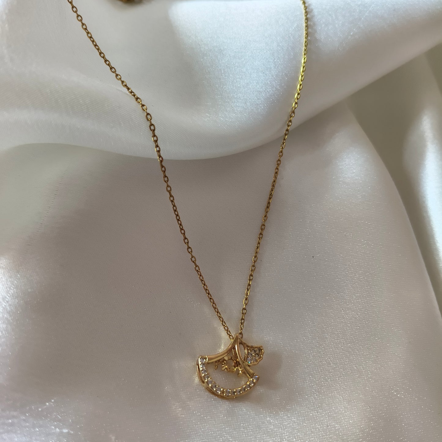 Celestial Curve Pendant