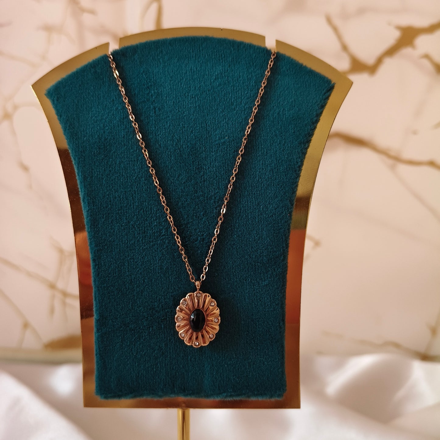Black flower necklace