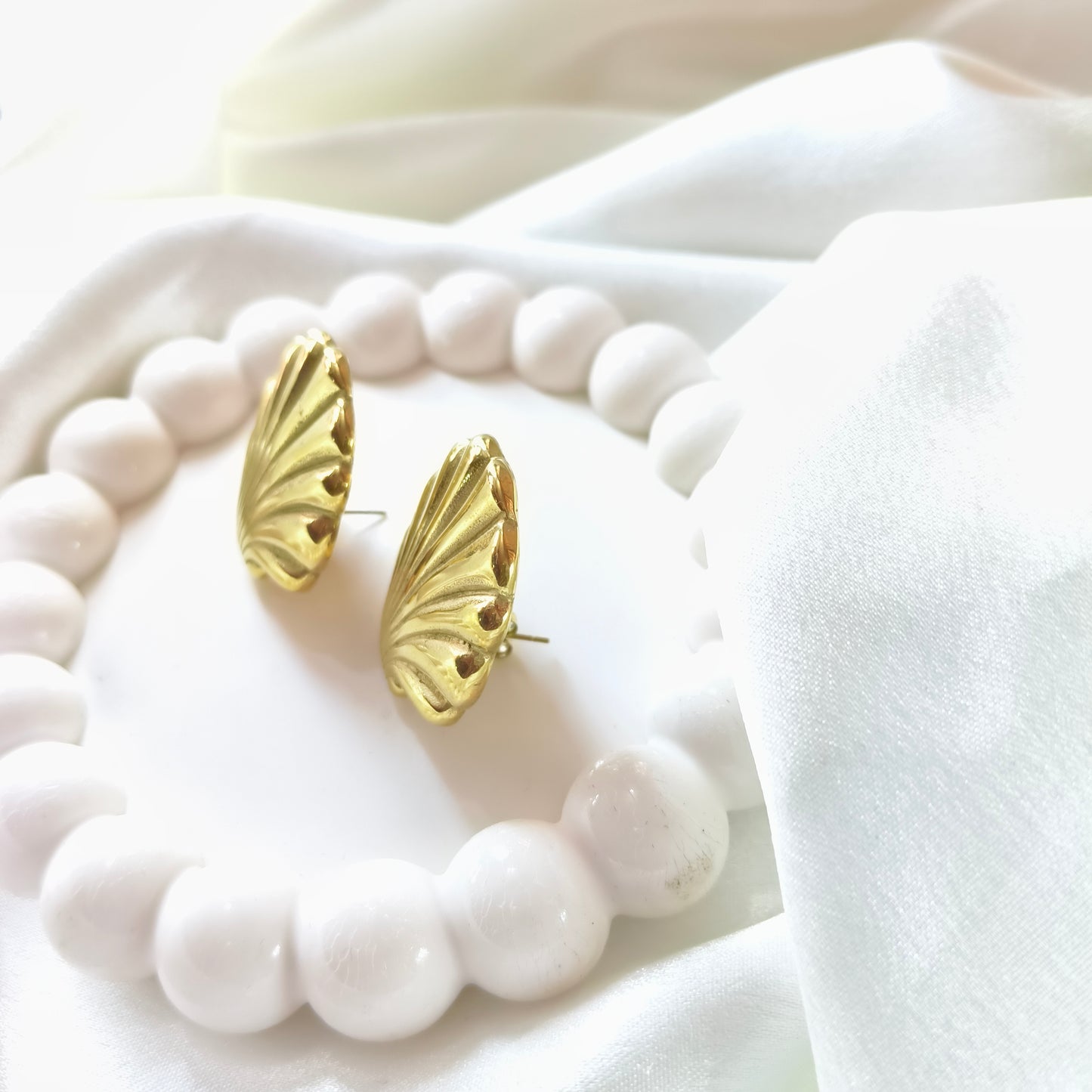 Shell Earring