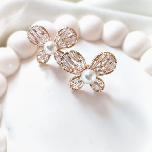 Floral Pearl Earring