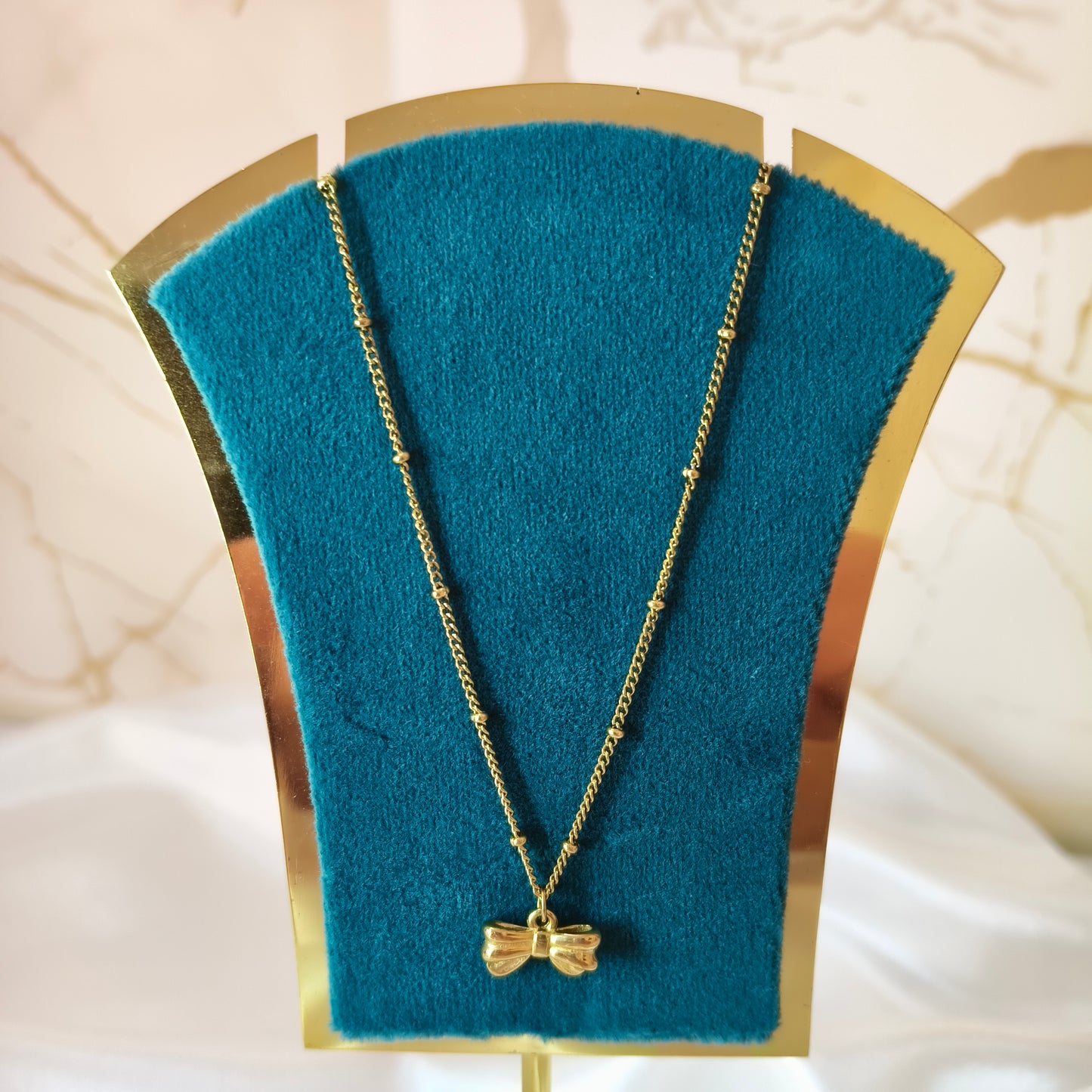 Small Bow Necklace
