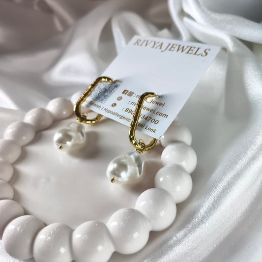 Statement Pear Earring