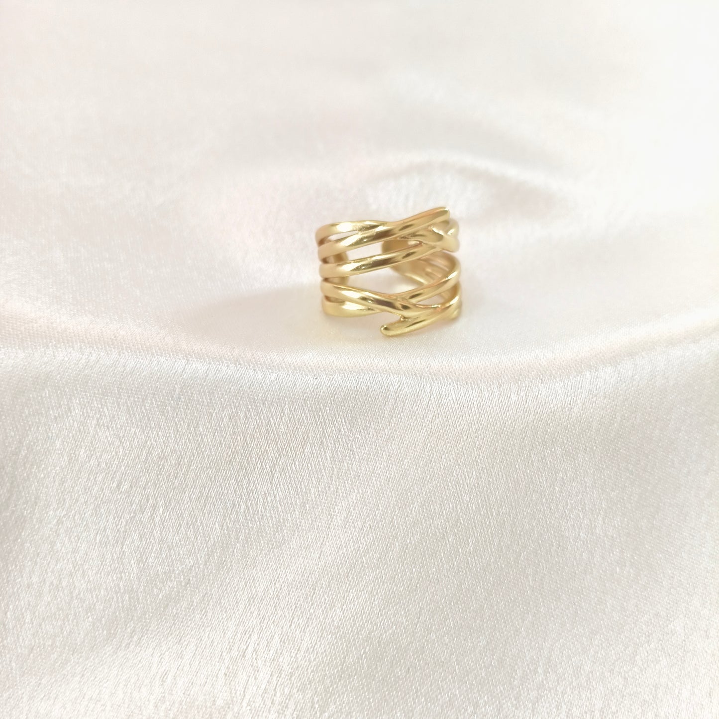 Minimalist Ring