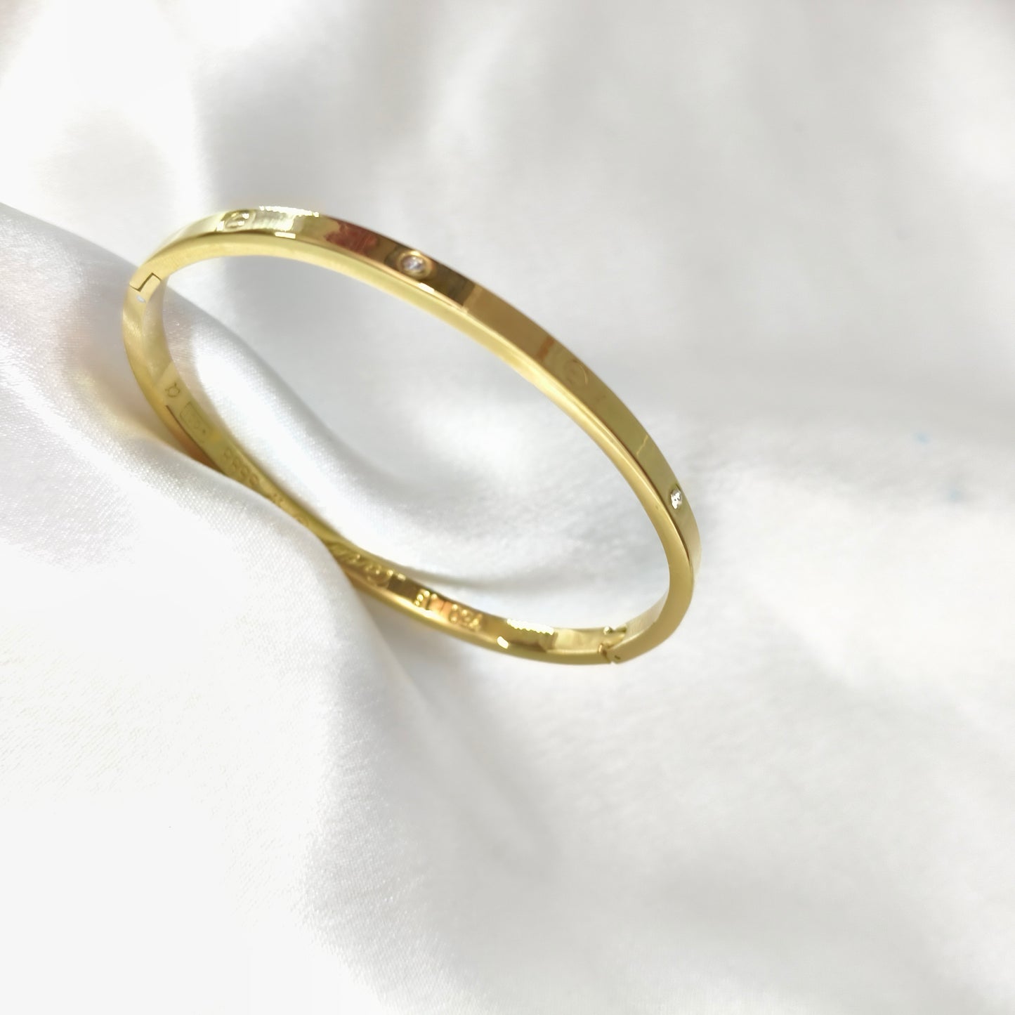 Sleek Cartier Bracelet