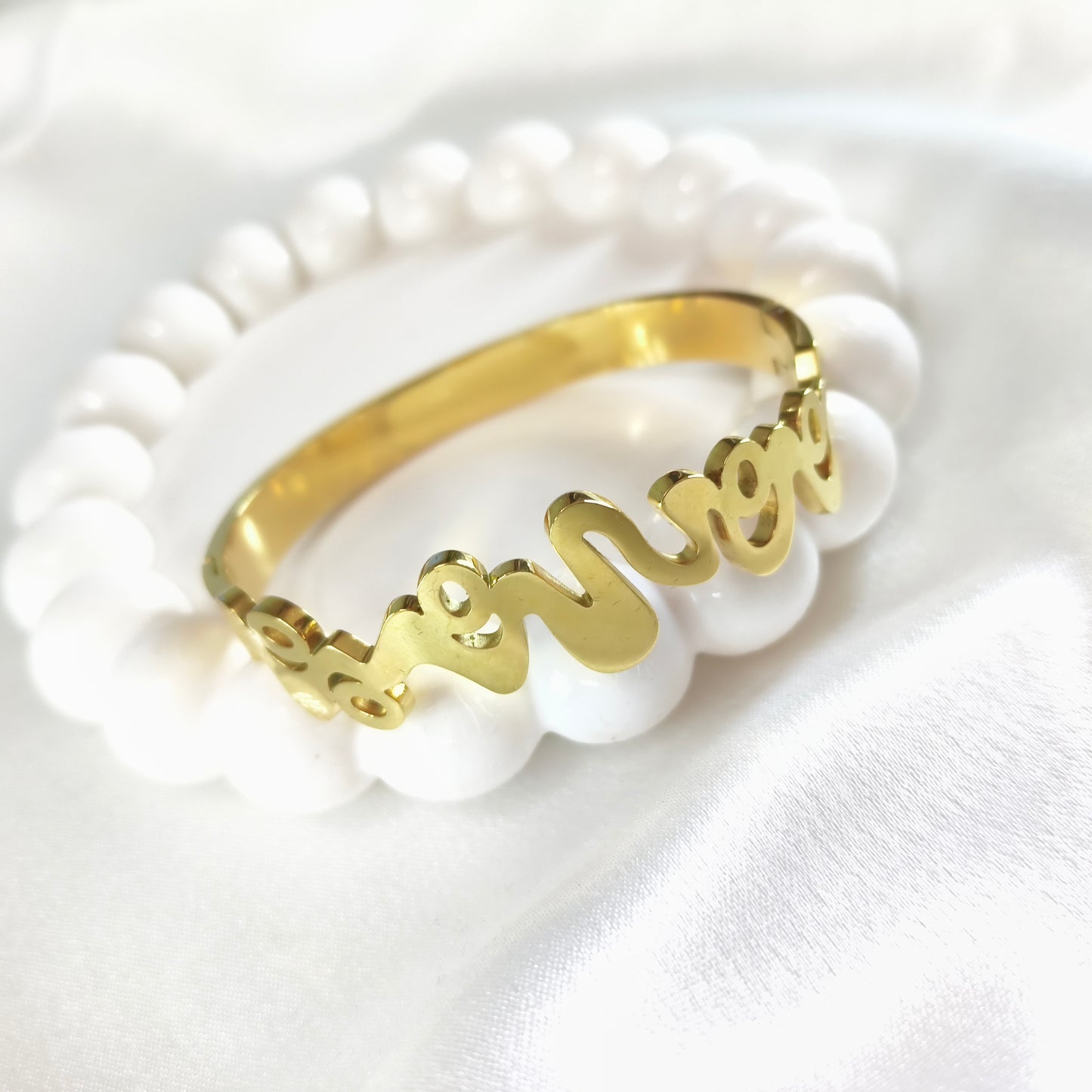 Curvy Bracelet