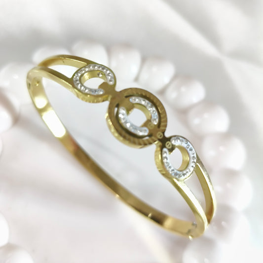 3 oval Diamond Bracelet