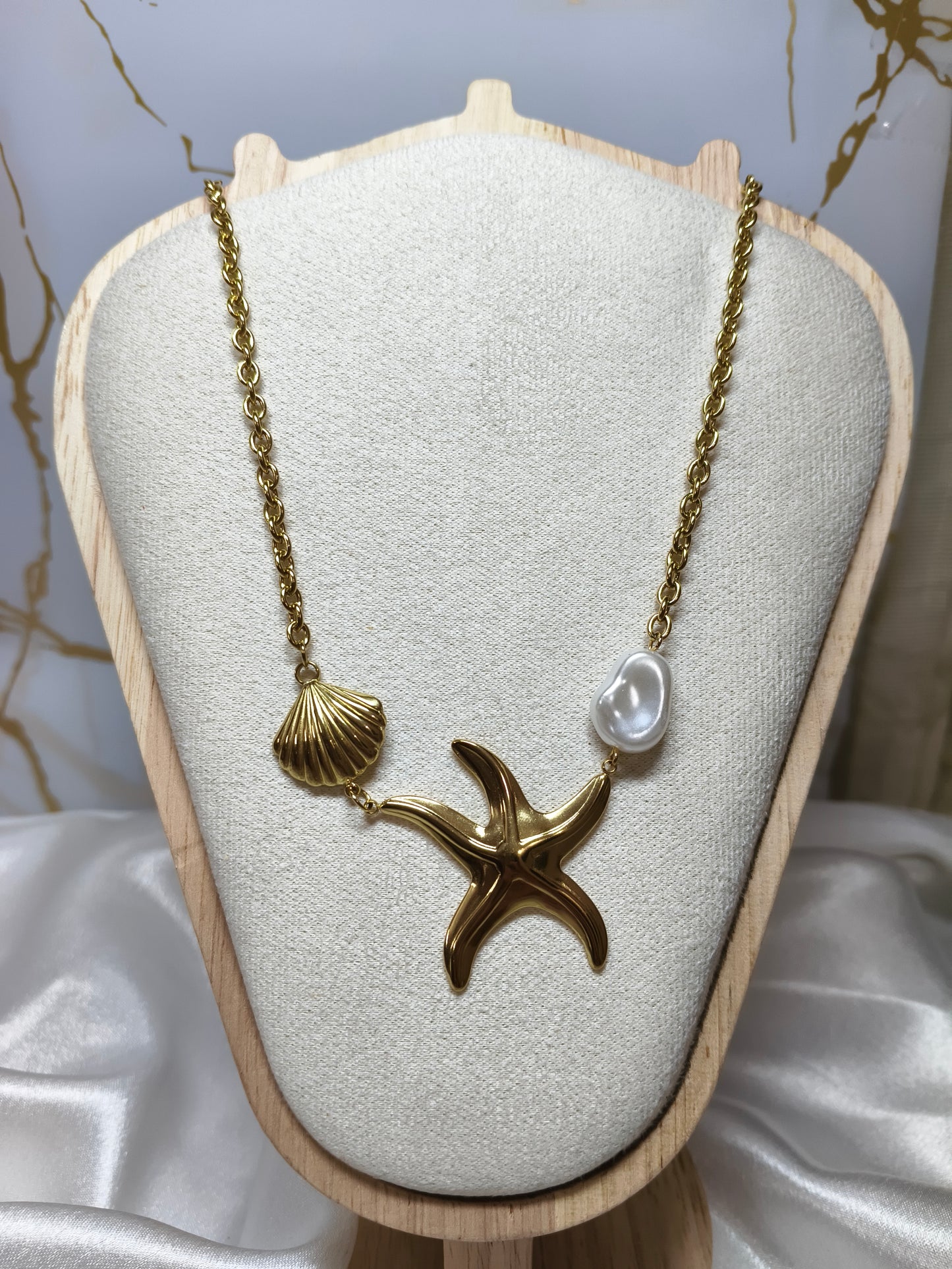 Shell Starfish Pearl Necklace