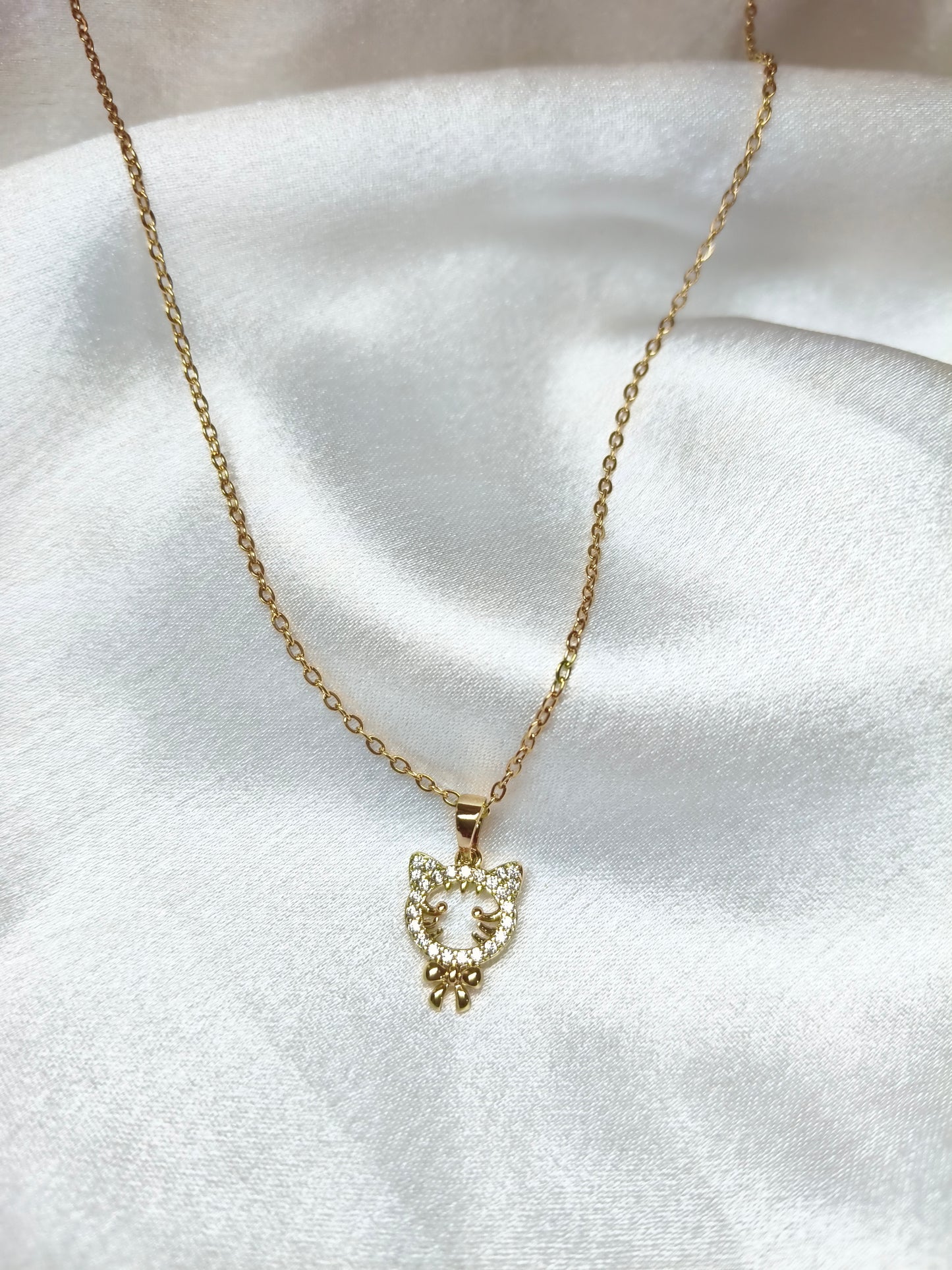 Kitty Necklace