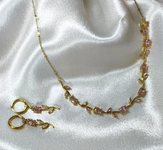 Tulip Golden Pendant Set