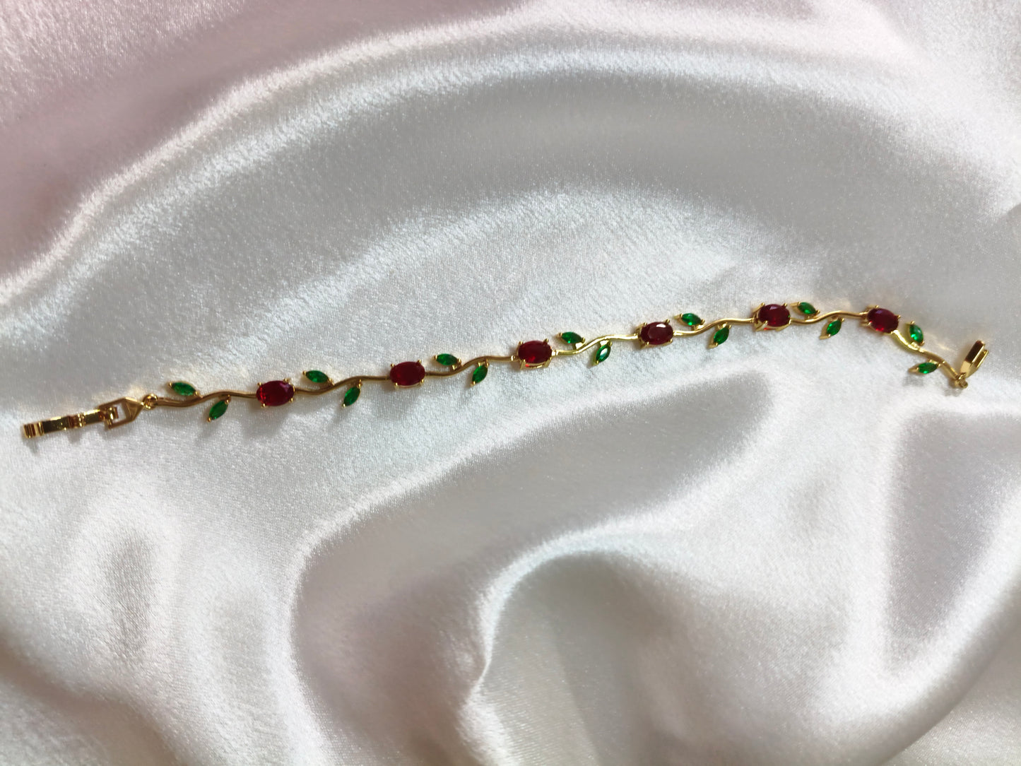 Tulip Red Chain Bracelet
