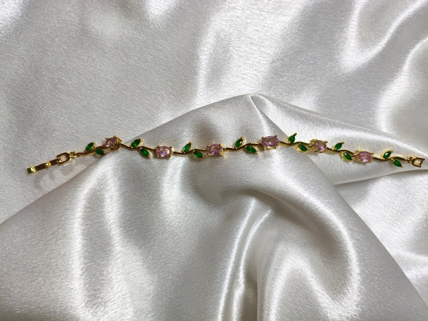 Tulip Pink Chain Bracelet