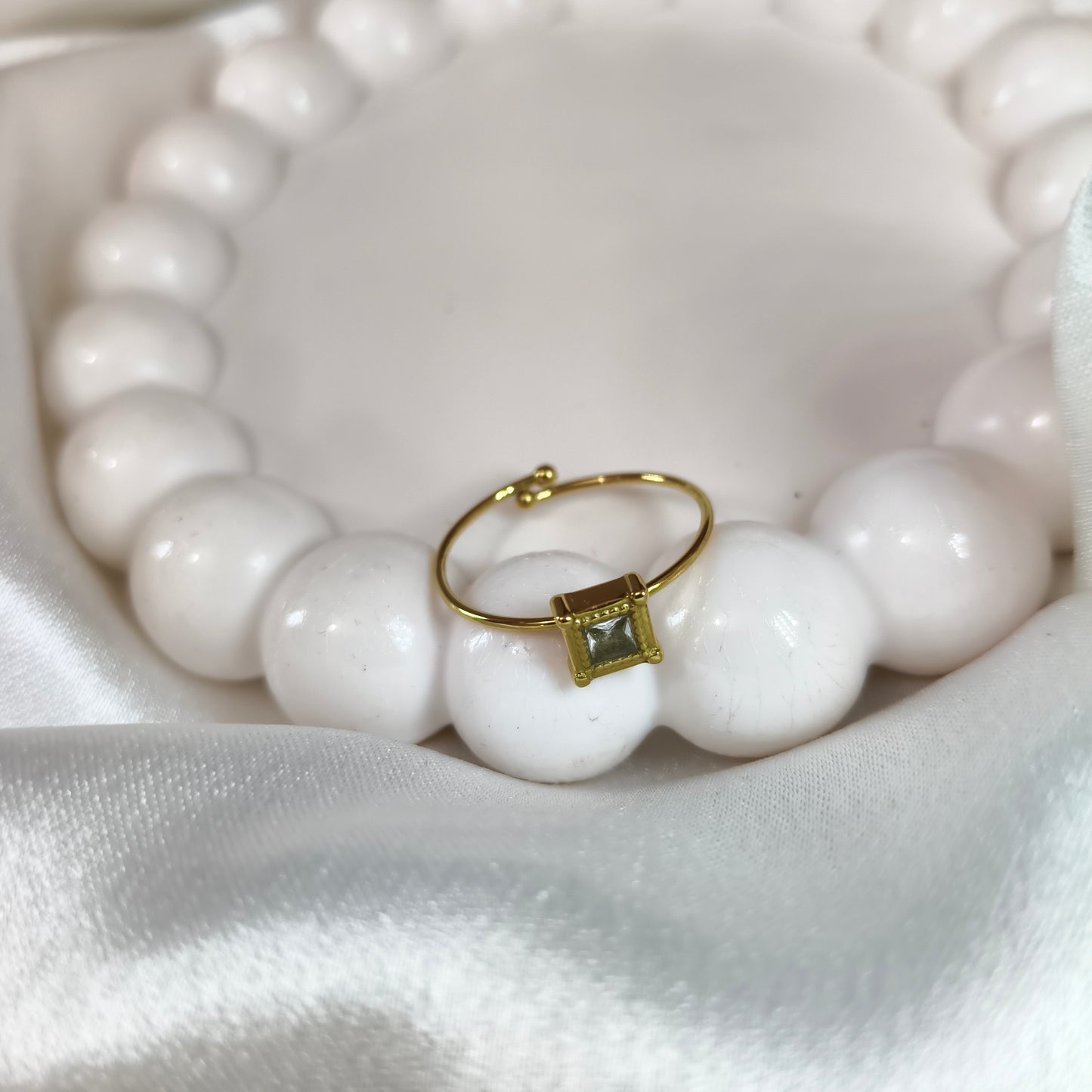 Minimalist Square Ring