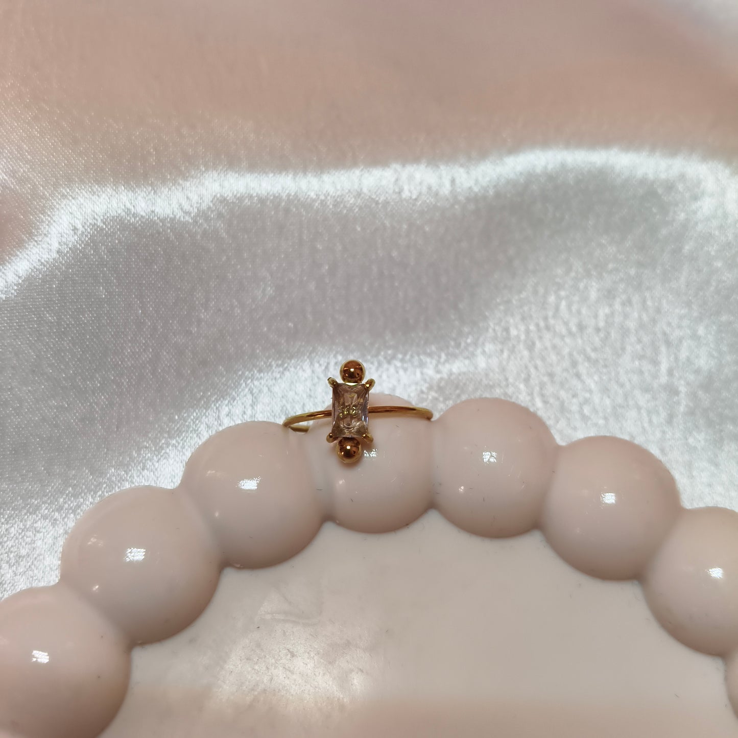 Minimalist Ring